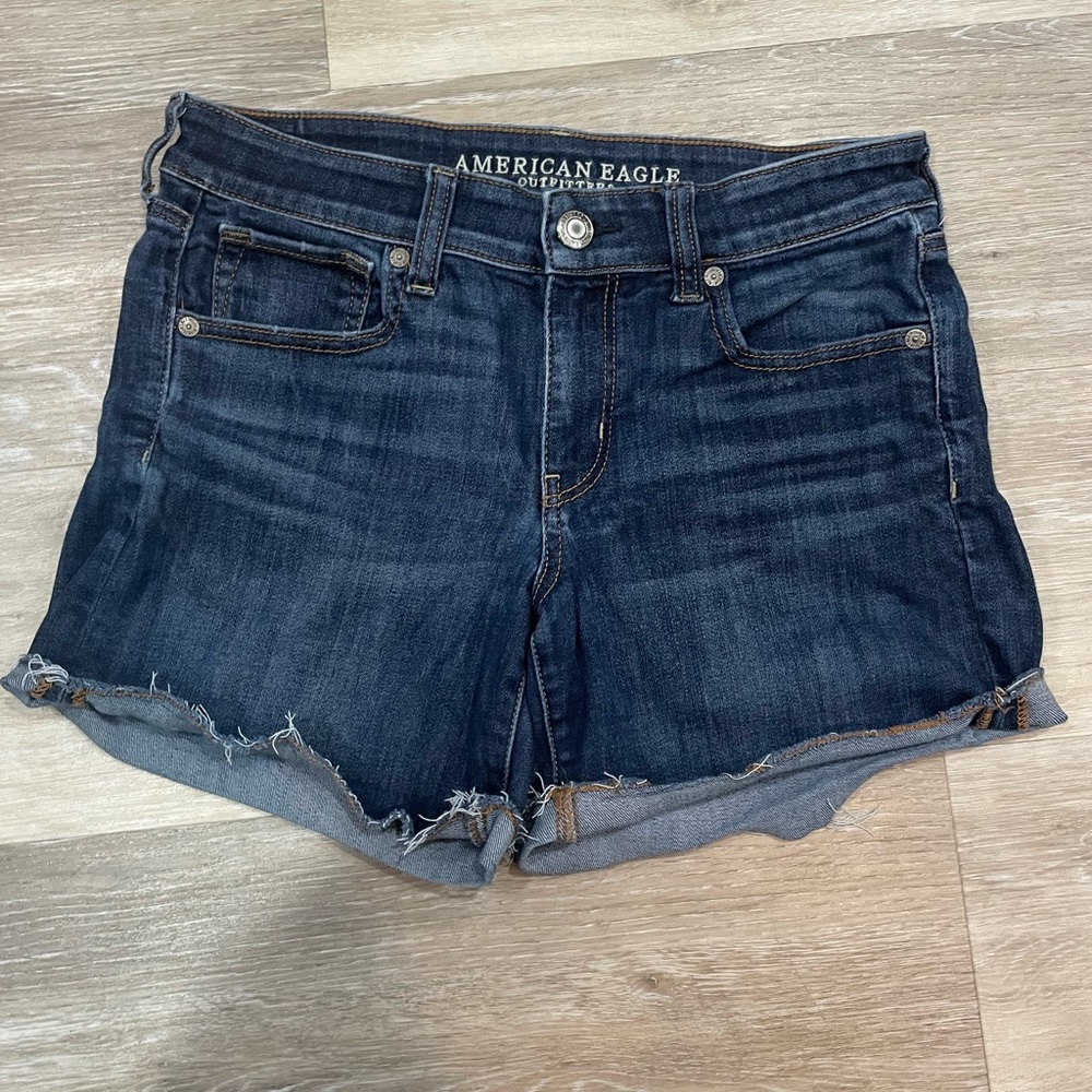 American Eagle Outfitters Deep Indigo Next Level Stretch Jean Shorts size 8